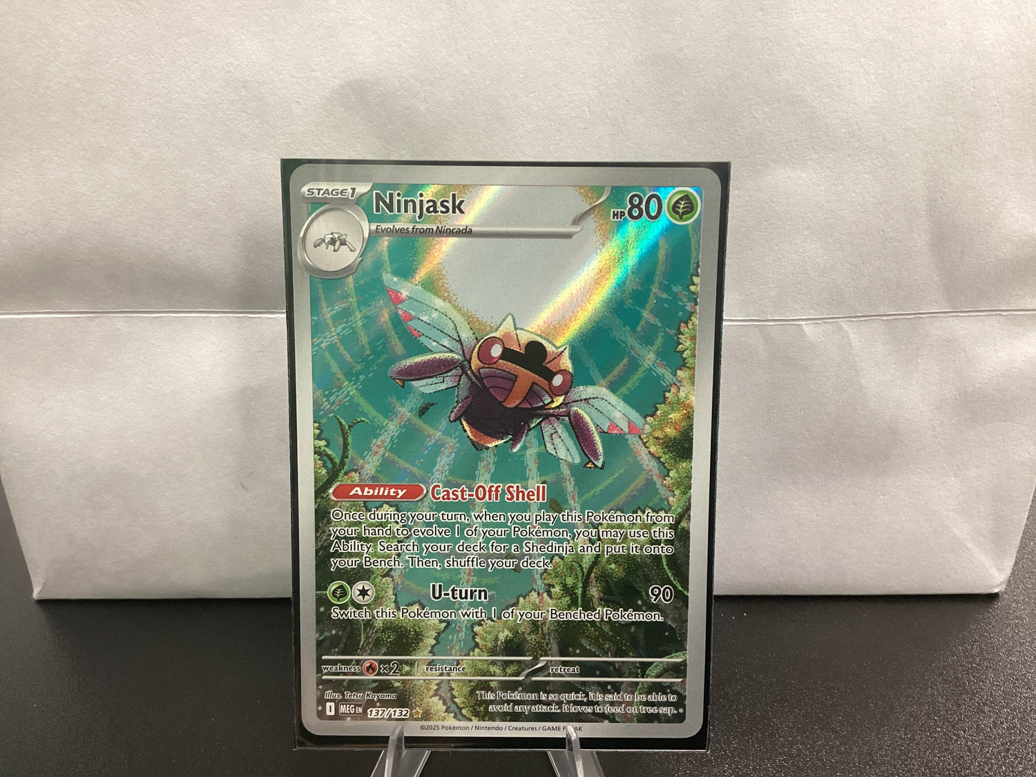 Pokemon Ninjask 137/132
